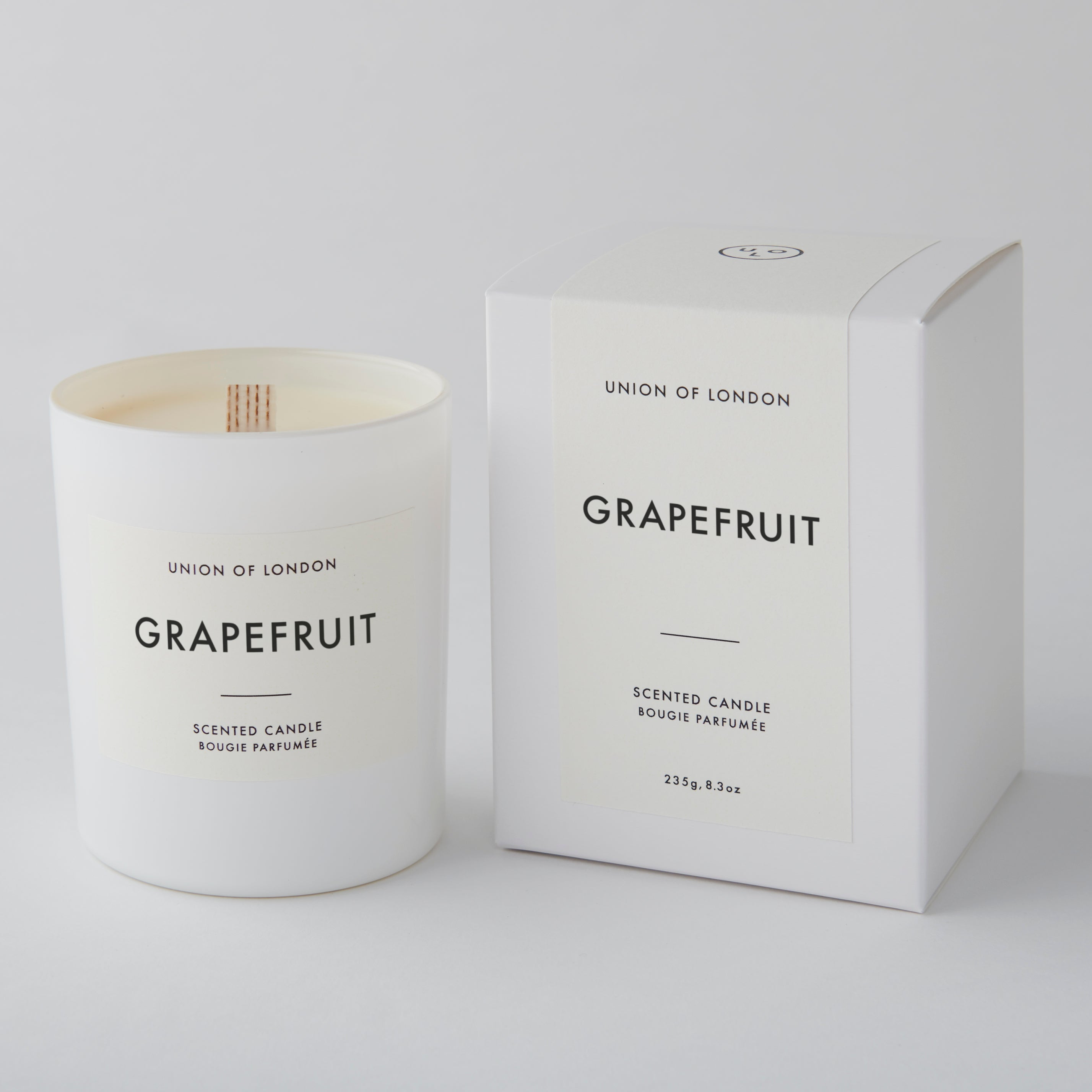 Grapefruit 'Bright Invigorating' Large White Candle, 235g