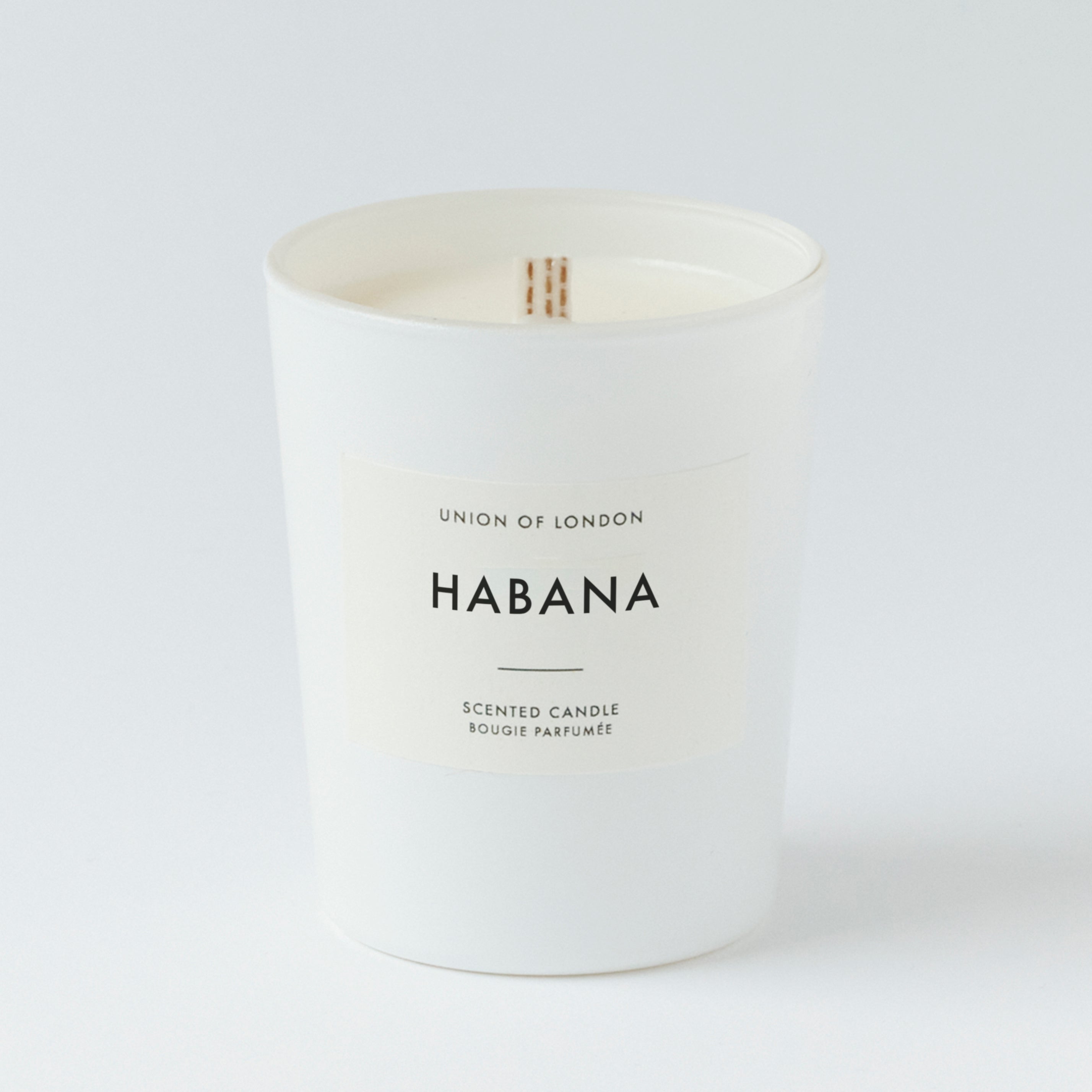 Habana ‘Captivating Smoky’ Small White Candle, 75g