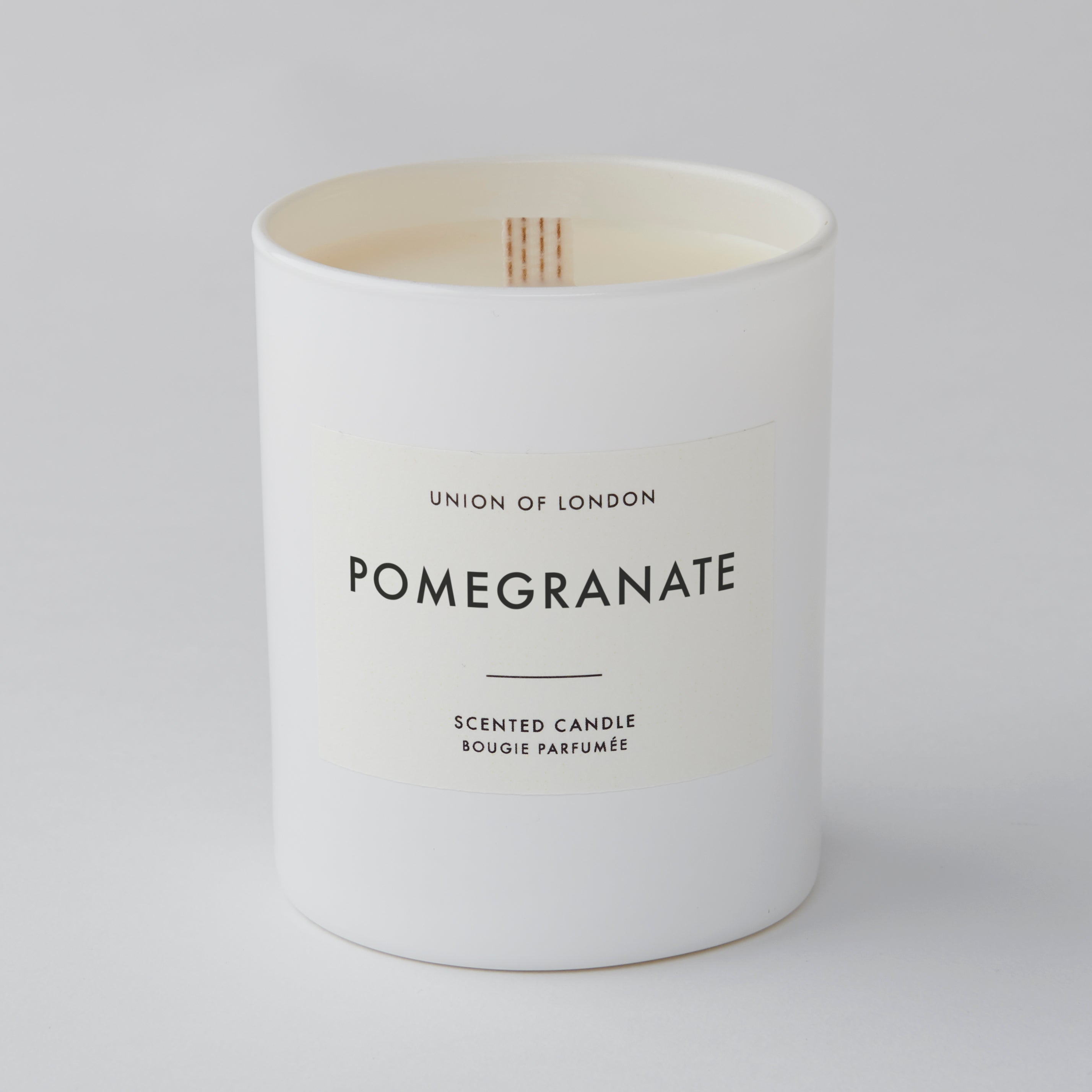 Pomegranate 'Fruity Floral' Medium White Candle, 160g