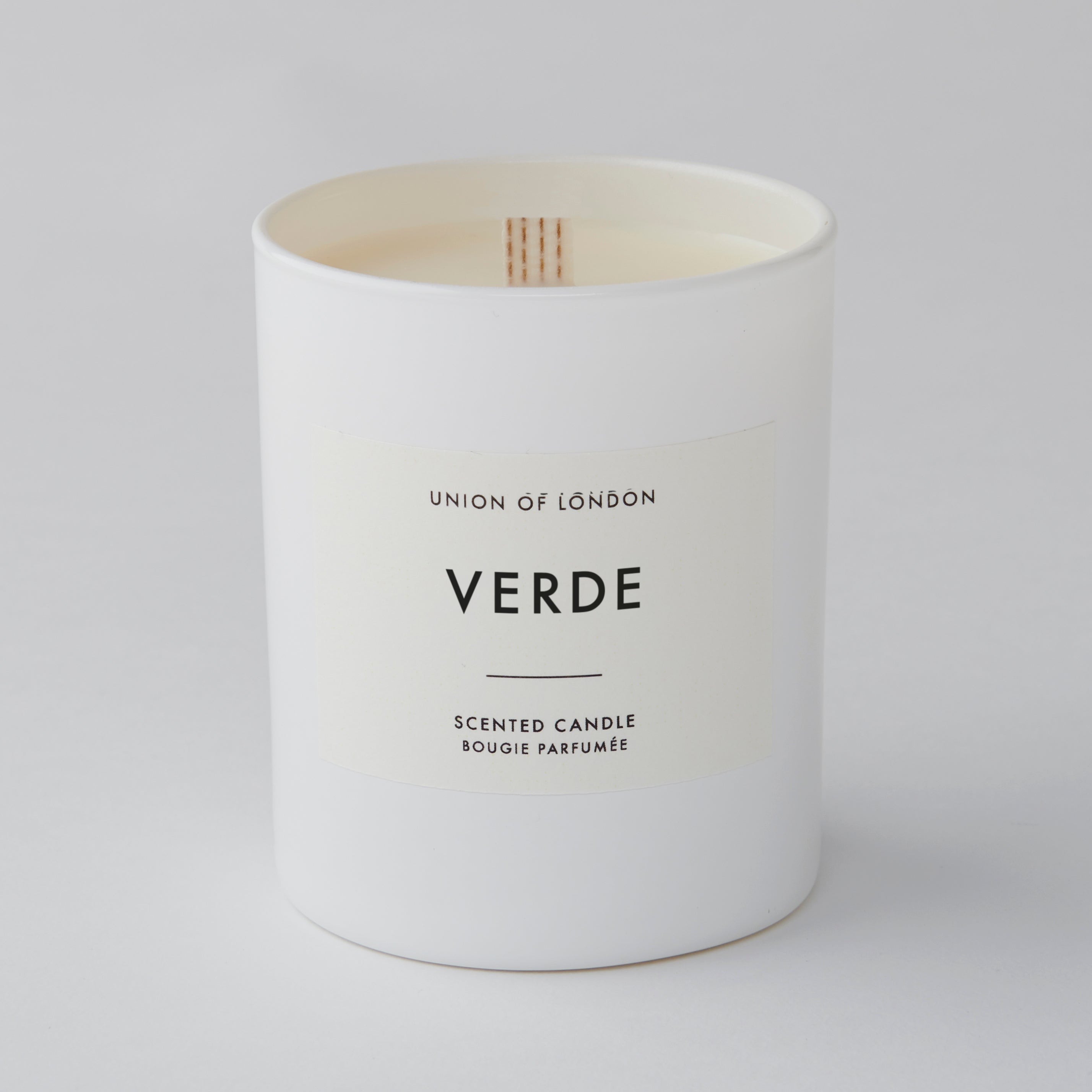 Verde ‘Fresh Green’ Medium White Candle, 160g